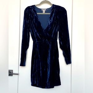Rich Velvet Blue mini dress